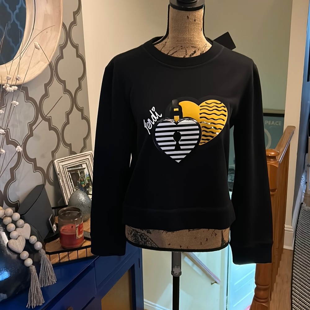 Fendi sweatshirt